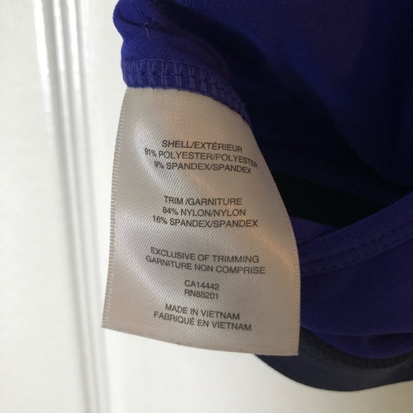 MPG Sports Bra - Blue - Size Medium - Picture 6 of 6